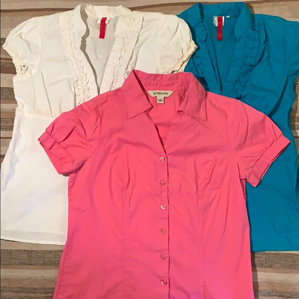 3 short sleeve blouses